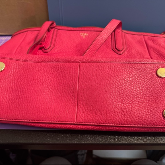 Fossil Pink Pebbled Leather Tote - Picture 4 of 4